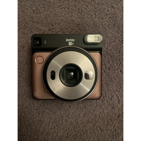 Fujifilm Instax Square SQ6 Instant Film Camera - Blush Rose Gold New Batteries - Picture 1 of 4